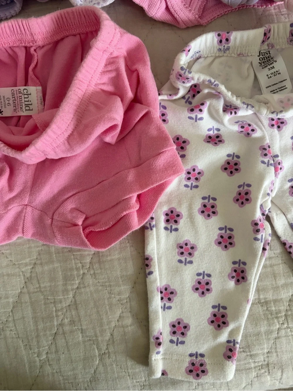 Baby Girl Newborn/0-3 Month Clothing Lot 11 Pieces Hats Bodysuits 100% Cotton